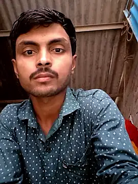 Snapshot of Suraj223kumar chatting on 09-24-25, 10:44 Suraj223kumar online show from 09-24-25, 10:44