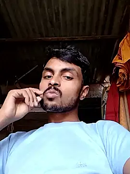 Snapshot of Suraj223kumar chatting on 09-09-25, 10:25 Suraj223kumar online show from 09-09-25, 10:25