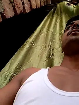 Snapshot of Suraj223kumar chatting on 10-09-25, 12:55 Suraj223kumar online show from 10-09-25, 12:55