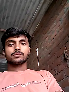 Snapshot of Suraj223kumar chatting on 10-06-25, 04:24 Suraj223kumar online show from 10-06-25, 04:24