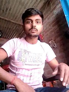 Snapshot of Suraj223kumar chatting on 03-13-26, 06:07 Suraj223kumar online show from 03-13-26, 06:07