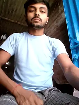 Snapshot of Suraj223kumar chatting on 03-15-26, 03:13 Suraj223kumar online show from 03-15-26, 03:13