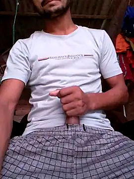 Snapshot of Suraj223kumar chatting on 10-19-25, 12:57 Suraj223kumar online show from 10-19-25, 12:57