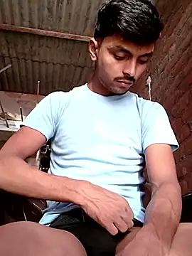 Snapshot of Suraj223kumar chatting on 10-10-25, 01:06 Suraj223kumar online show from 10-10-25, 01:06