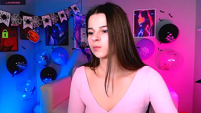 berry alma online show from 10-22-25, 01:43