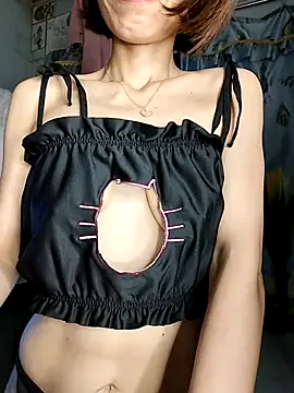 Lucy limon online show from 10-28-25, 06:29