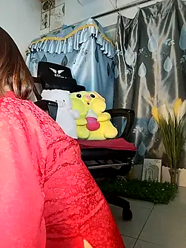 Snapshot of Lucy_limon chatting on 02-14-26, 06:41 Lucy limon online show from 02-14-26, 06:41