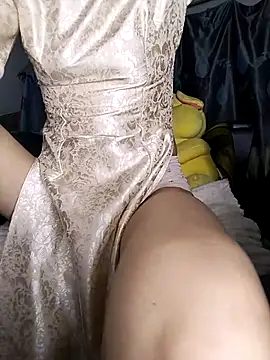 Lucy limon online show from 04-14-26, 01:05