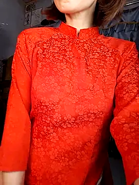 Lucy limon online show from 12-04-25, 07:29