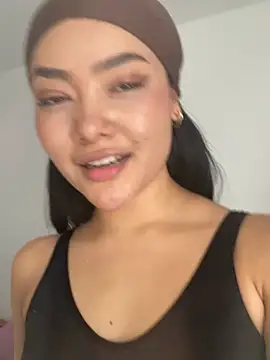 Just valen online show from 07-24-26, 10:17