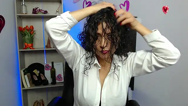 Snapshot of arianna_ros3 chatting on 03-03-25, 06:24 arianna ros3 online show from 03-03-25, 06:24
