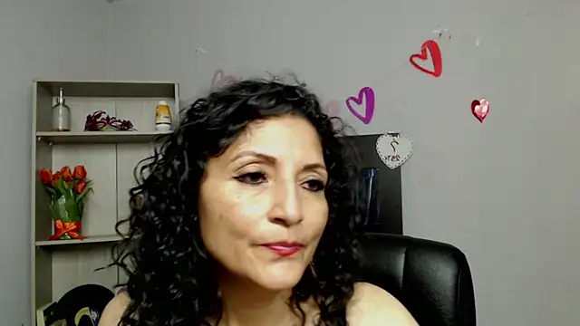 Snapshot of arianna_ros3 chatting on 03-07-25, 06:11 arianna ros3 online show from 03-07-25, 06:11