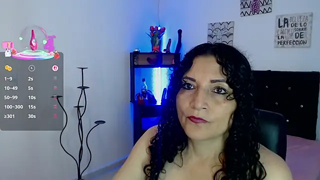 Snapshot of arianna_ros3 chatting on 09-14-25, 02:39 arianna ros3 online show from 09-14-25, 02:39