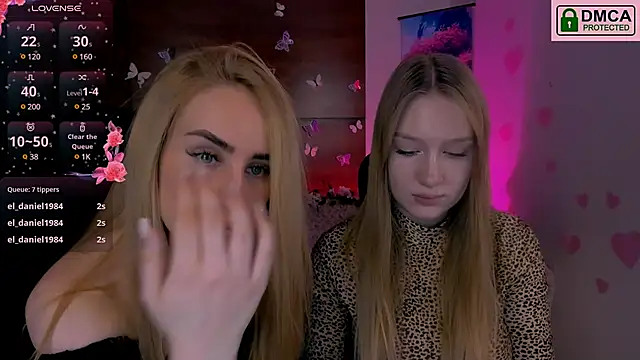 Snapshot of playful_sophie chatting on 02-27-25, 02:35 playful sophie online show from 02-27-25, 02:35