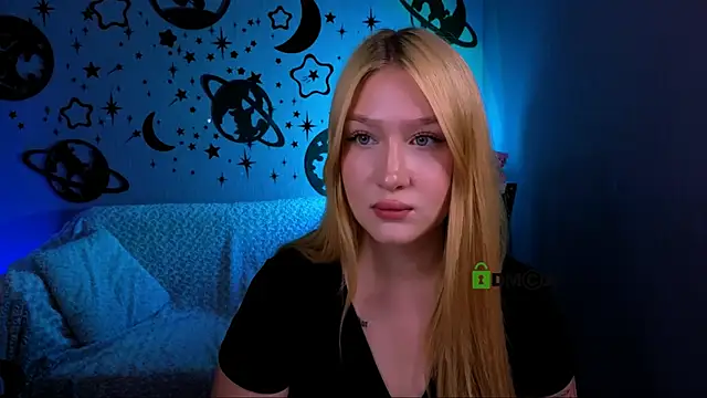 Snapshot of playful_sophie chatting on 06-02-26, 07:14 playful sophie online show from 06-02-26, 07:14