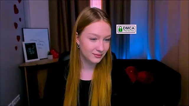Snapshot of playful_sophie chatting on 03-10-25, 12:06 playful sophie online show from 03-10-25, 12:06