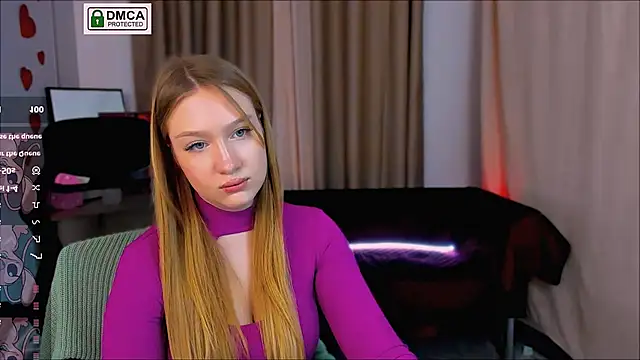 Snapshot of playful_sophie chatting on 03-21-25, 01:56 playful sophie online show from 03-21-25, 01:56