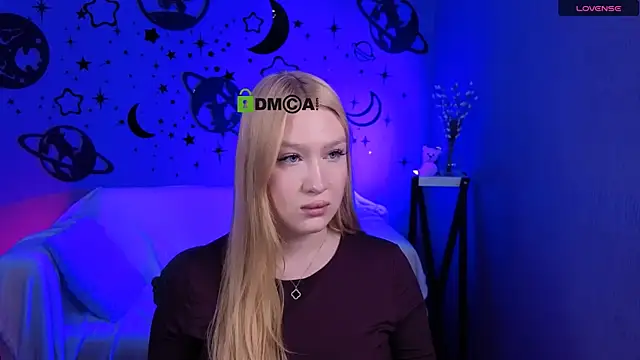 playful sophie online show from 04-14-26, 07:19