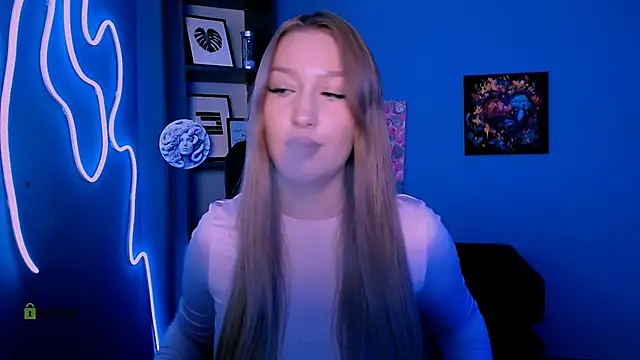 playful sophie online show from 11-30-25, 04:30