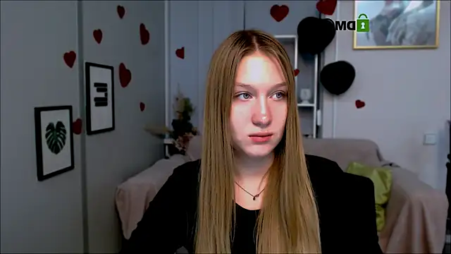 Snapshot of playful_sophie chatting on 02-23-25, 06:34 playful sophie online show from 02-23-25, 06:34