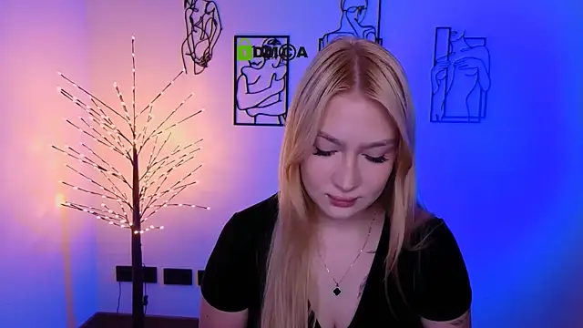 playful sophie online show from 07-17-26, 07:11