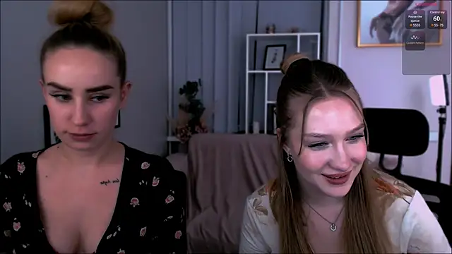 Snapshot of playful_sophie chatting on 02-04-25, 03:00 playful sophie online show from 02-04-25, 03:00