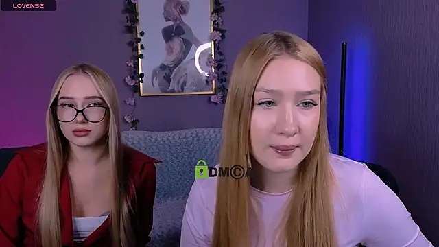 playful sophie online show from 12-21-25, 08:42