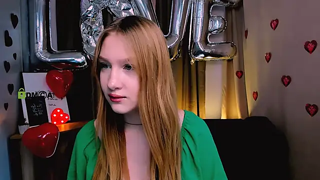 Snapshot of playful_sophie chatting on 02-14-25, 10:17 playful sophie online show from 02-14-25, 10:17