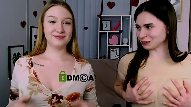 Snapshot of playful_sophie chatting on 03-17-25, 04:43 playful sophie online show from 03-17-25, 04:43