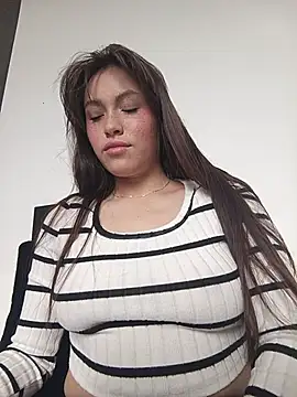 eriika deep  online show from 07-12-26, 05:36