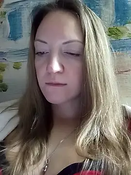 KattyLuuu online show from 12-14-25, 09:26