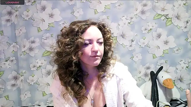 KattyLuuu online show from 03-06-25, 09:09