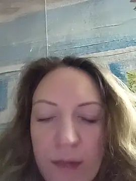 KattyLuuu online show from 01-08-26, 07:42