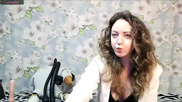 KattyLuuu online show from 03-02-25, 11:39