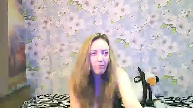 KattyLuuu online show from 09-12-25, 08:52