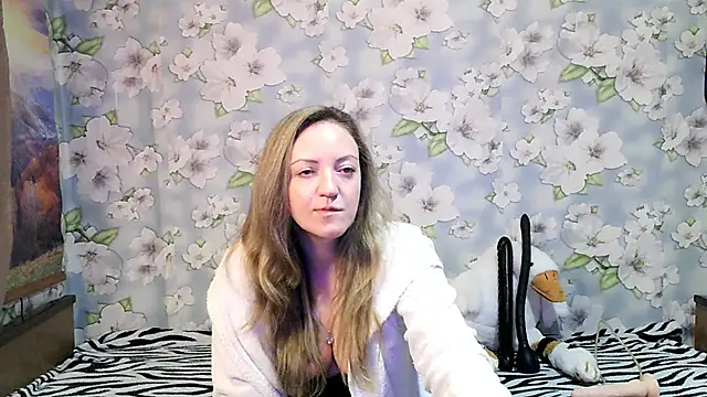 KattyLuuu online show from 09-19-25, 08:57