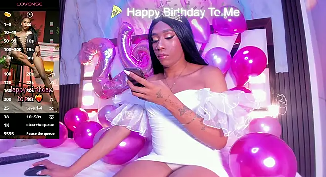 amber diior online show from 11-14-25, 01:53