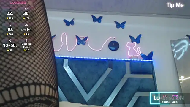 Roxan Fox- online show from 09-24-25, 01:57