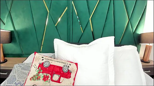 Tamara Myller online show from 12-16-25, 12:20