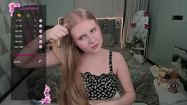 Snapshot of Miss_Esmiie chatting on 01-04-25, 04:12 Miss Esmiie online show from 01-04-25, 04:12