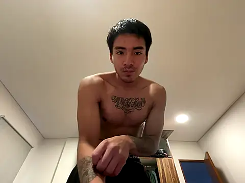 Snapshot of GIOOOO568 chatting on 10-04-25, 11:17 GIOOOO568 online show from 10-04-25, 11:17