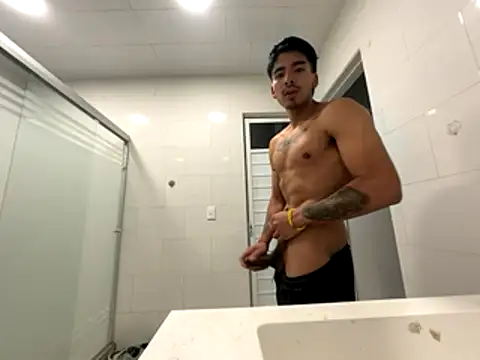 GIOOOO568 online show from 11-03-25, 07:24