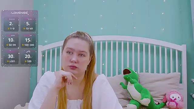 Snapshot of Ellie_Wellie chatting on 03-02-25, 11:19 Ellie Wellie online show from 03-02-25, 11:19