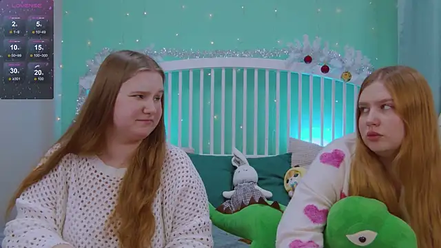 Snapshot of Ellie_Wellie chatting on 01-14-25, 12:14 Ellie Wellie online show from 01-14-25, 12:14