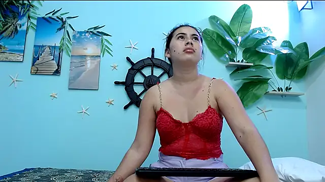 Snapshot of sweetfantacies18 chatting on 02-09-25, 01:33 sweetfantacies18 online show from 02-09-25, 01:33