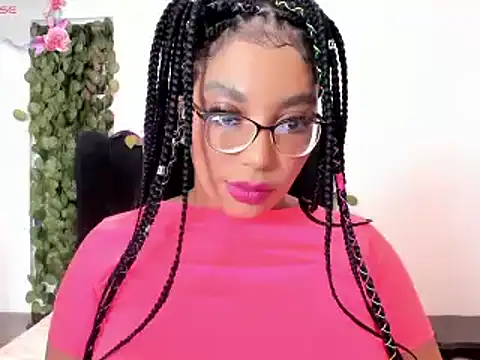 AmyBriiggs online show from 02-13-26, 04:01