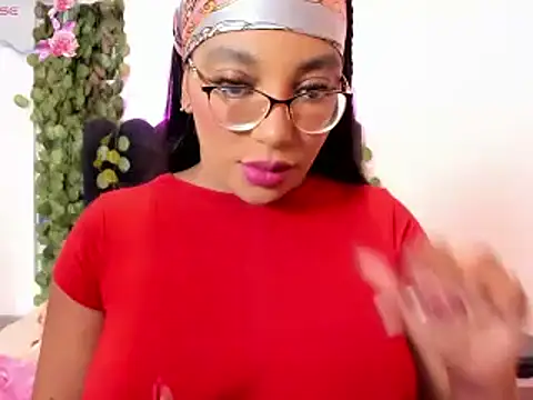 AmyBriiggs online show from 02-08-26, 04:21