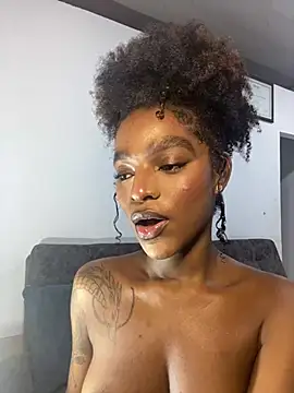 Zizi-campbel online show from 03-13-25, 08:26