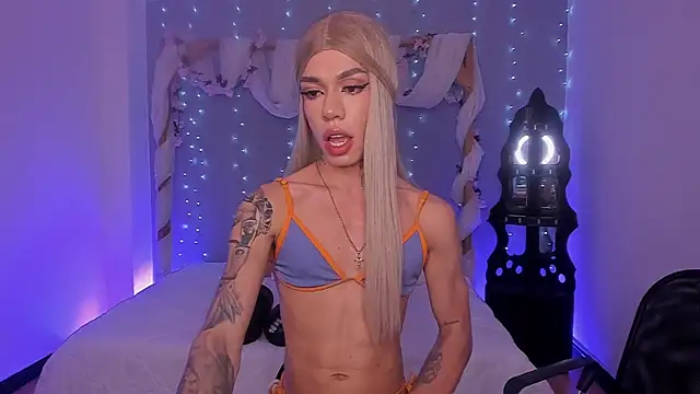 Camillesanto online show from 03-18-25, 02:51