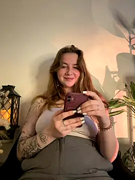 MayaMystic online show from 11-18-25, 11:35